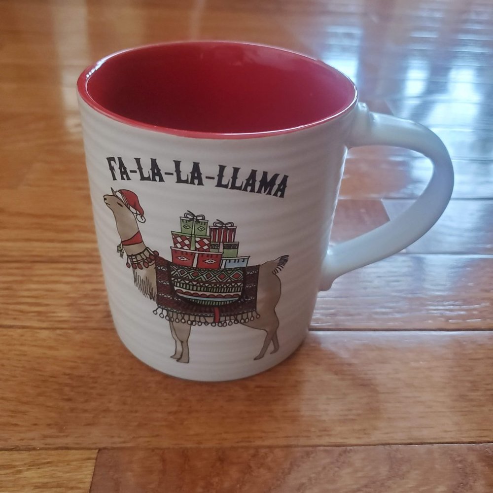 Sold‐----------Christmas coffee cup - Picture 4 of 6